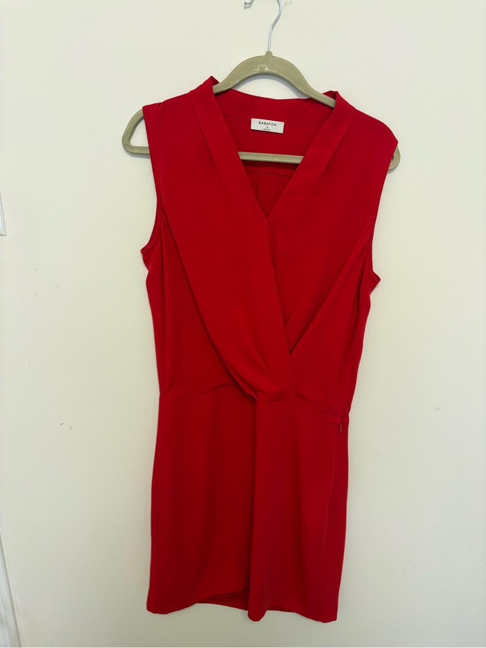 Babaton Aritzia Red Sleeveless Faux Wrap Mini Dress V-Neck Size 8 Elegant Office
